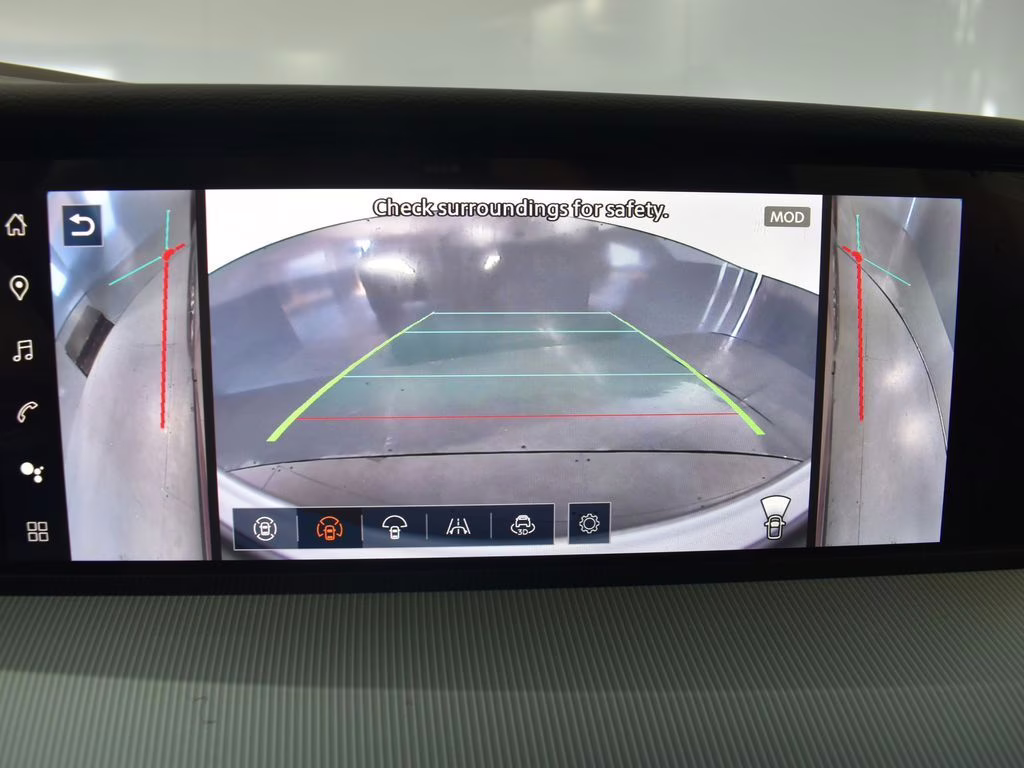 2025 Scarlet Ember Tintcoat/Super Black Nissan Murano Platinum AWD SUV