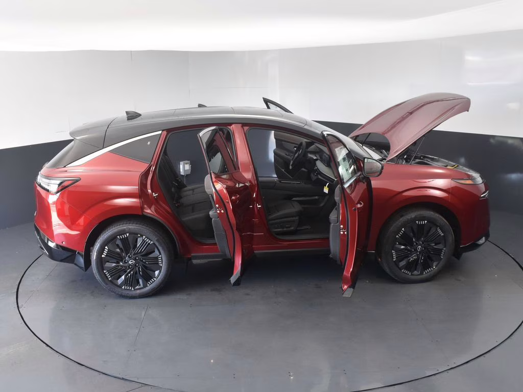 2025 Scarlet Ember Tintcoat/Super Black Nissan Murano Platinum AWD SUV