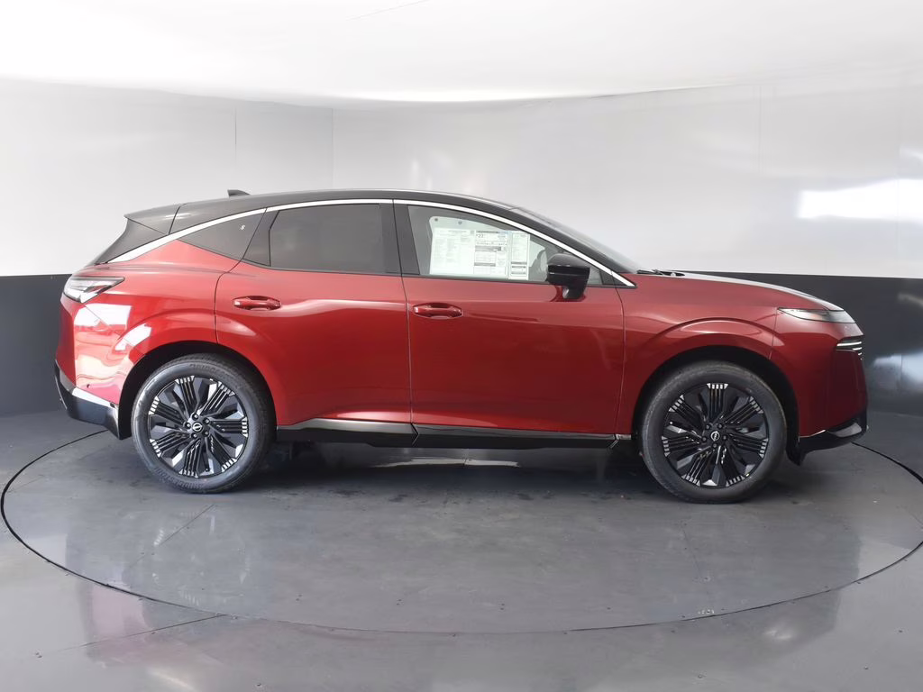 2025 Scarlet Ember Tintcoat/Super Black Nissan Murano Platinum AWD SUV
