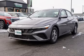2024 Fluid Metal Hyundai Elantra SE FWD Sedan
