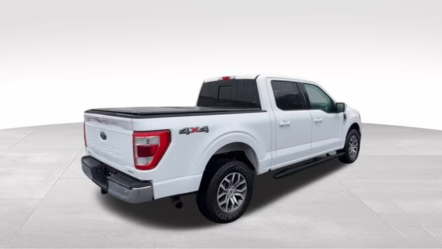 2021 Oxford White Ford F-150 Lariat 4X4 Truck
