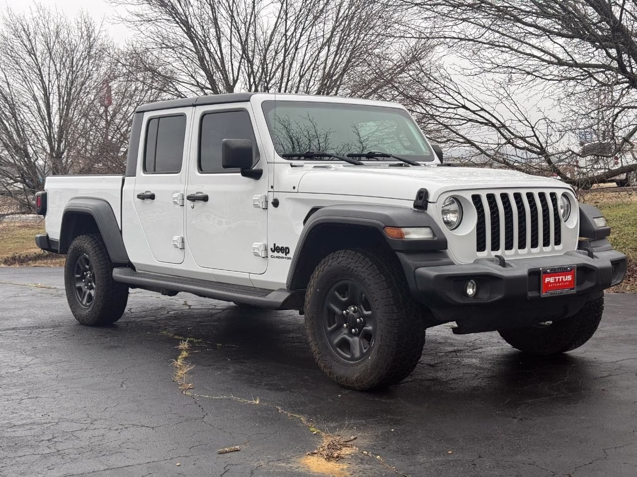 2020 Bright White Clearcoat Jeep Gladiator Sport 4X4 Truck