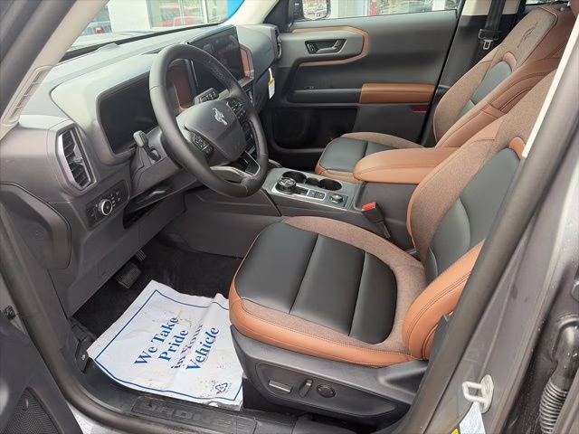 2025 Carbonized Gray Metallic Ford Bronco Sport Outer Banks 4X4 SUV