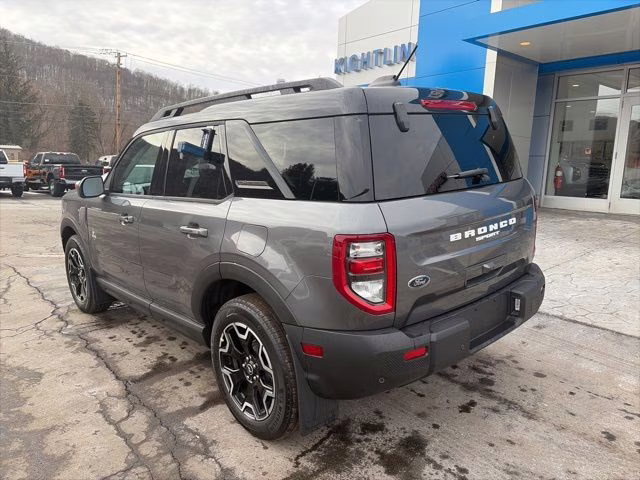 2025 Carbonized Gray Metallic Ford Bronco Sport Outer Banks 4X4 SUV