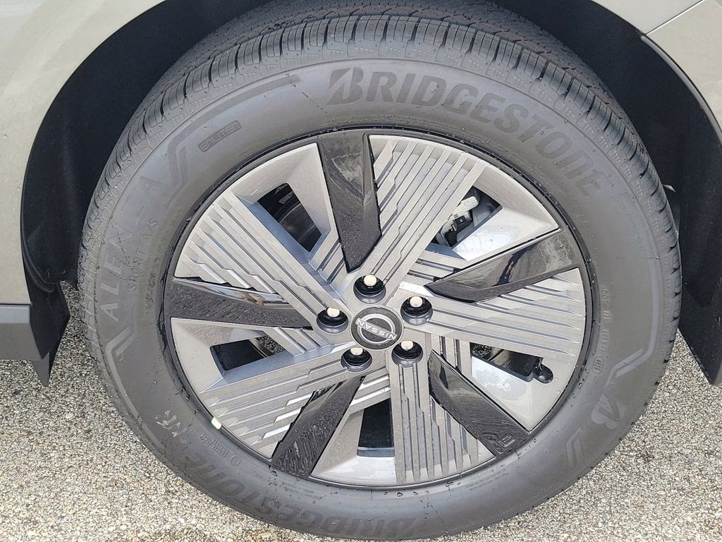 2026 Gun Metallic Nissan Murano SL AWD SUV