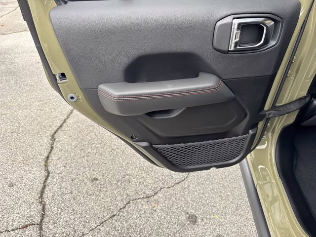 2026 41 Jeep Wrangler Rubicon 4X4 Convertible