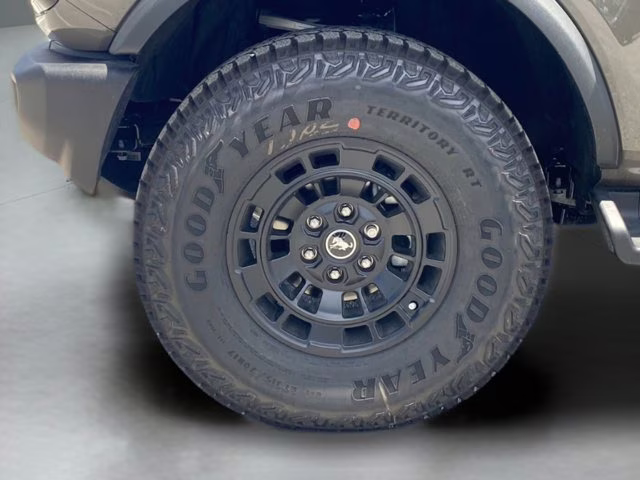 2026 Marsh Gray Ford Bronco Outer Banks 4X4 Convertible