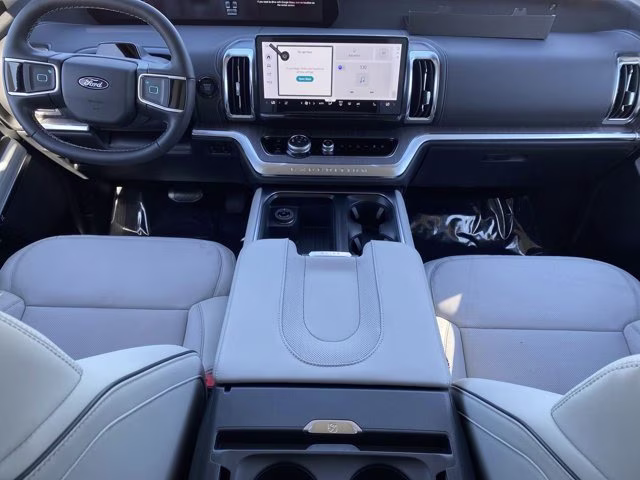 2026 Dark Matter Gray Metallic Ford Expedition Max Platinum 4X4 SUV