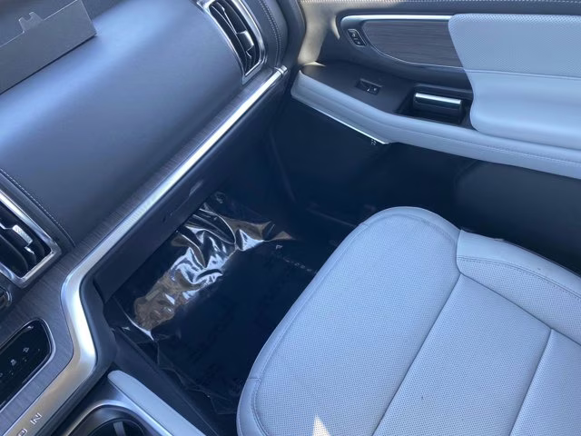 2026 Dark Matter Gray Metallic Ford Expedition Max Platinum 4X4 SUV