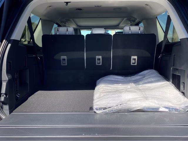 2026 Dark Matter Gray Metallic Ford Expedition Max Platinum 4X4 SUV