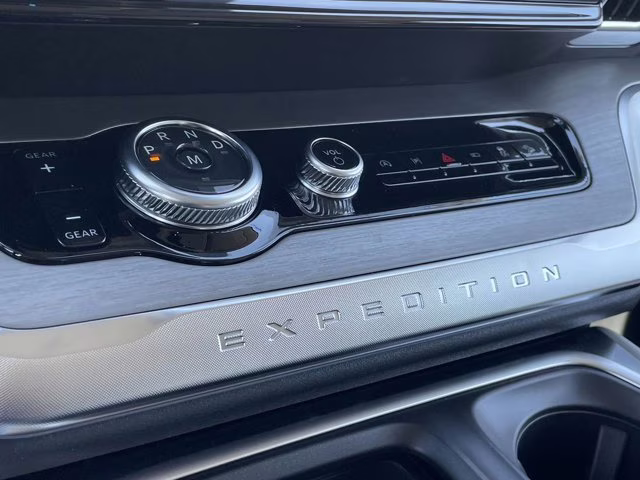 2026 Agate Black Metallic Ford Expedition Platinum 4X4 SUV