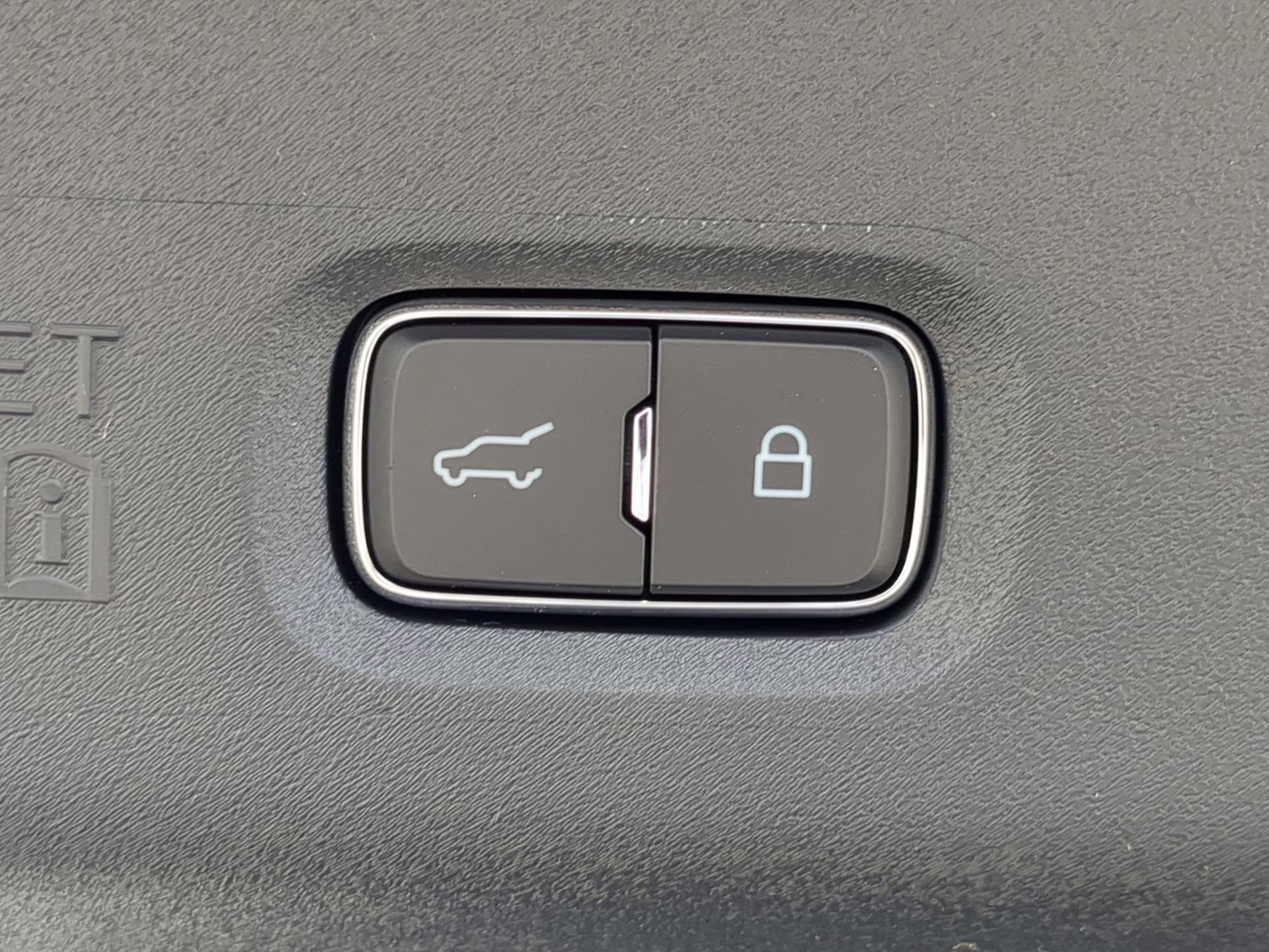 2026 Agate Black Metallic Ford Expedition Tremor 4X4 SUV