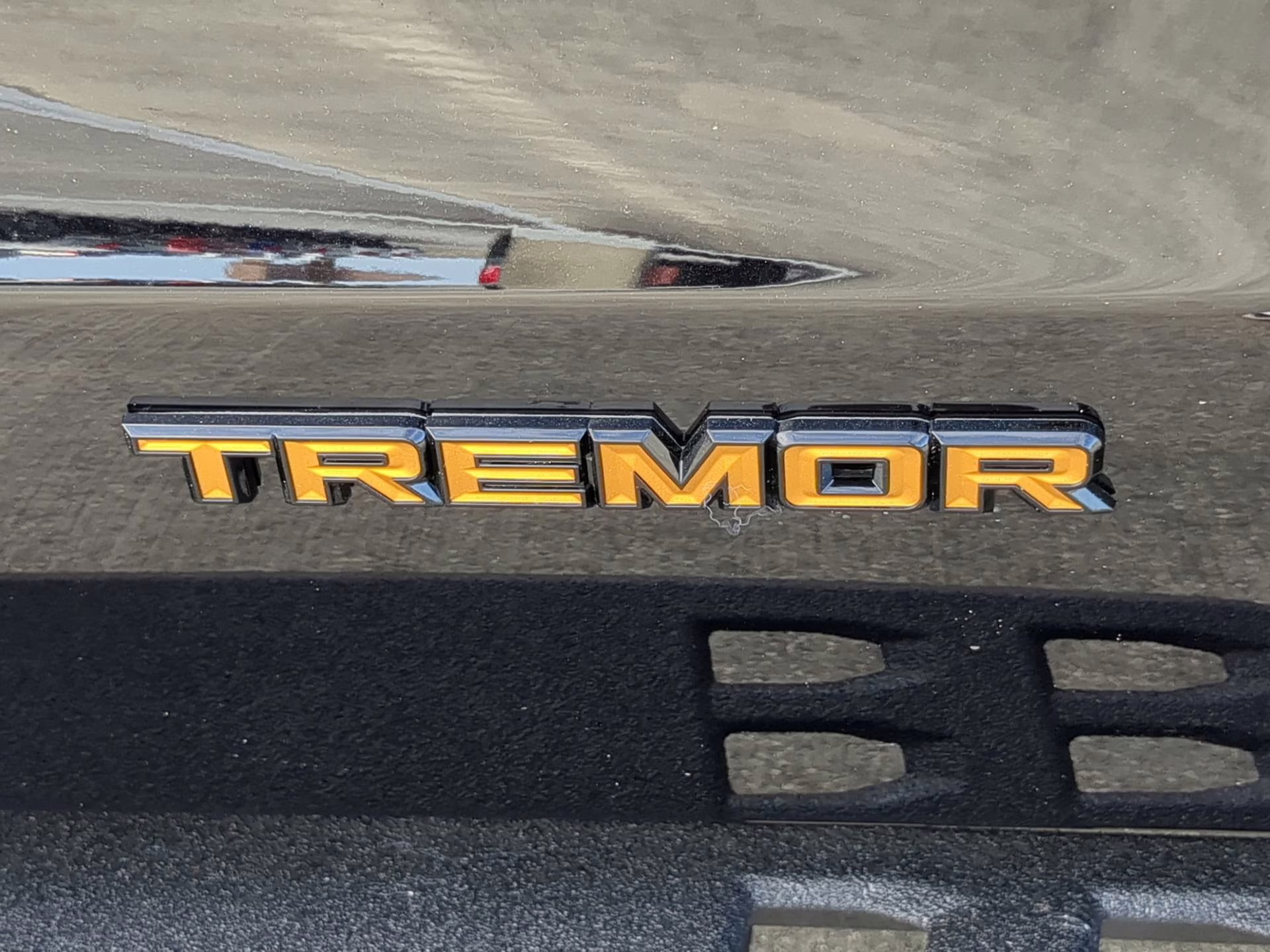 2026 Agate Black Metallic Ford Expedition Tremor 4X4 SUV