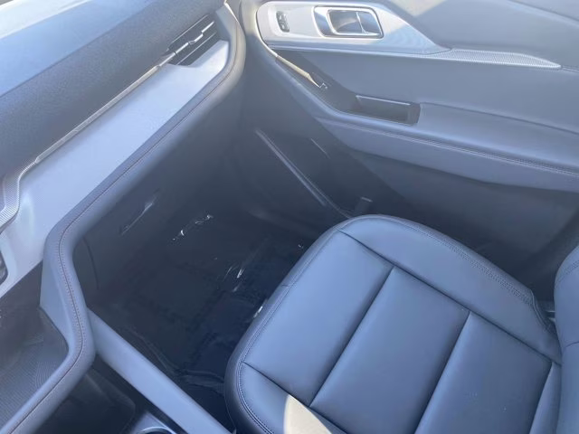 2026 Agate Black Metallic Ford Explorer Active RWD SUV