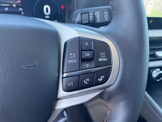 2026 Agate Black Metallic Ford Explorer Active RWD SUV