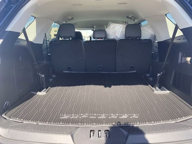 2026 Agate Black Metallic Ford Explorer Active RWD SUV