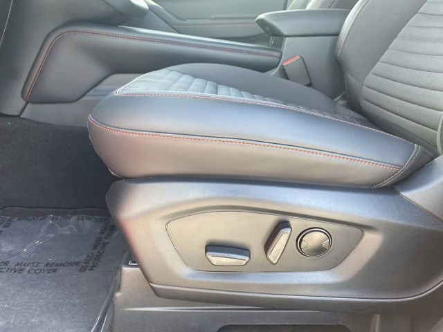 2026 Rapid Red Metallic Tinted Clearcoat Ford Explorer ST-Line RWD SUV