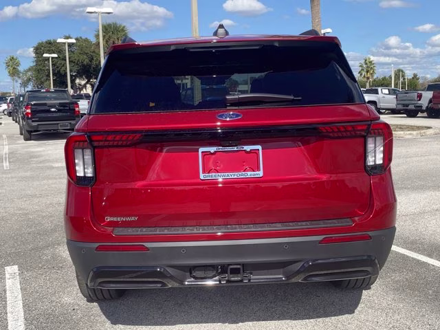 2026 Rapid Red Metallic Tinted Clearcoat Ford Explorer ST-Line RWD SUV