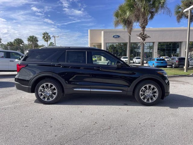 2026 Agate Black Metallic Ford Explorer Platinum 4X4 SUV