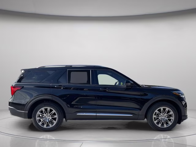 2026 Agate Black Metallic Ford Explorer Platinum 4X4 SUV