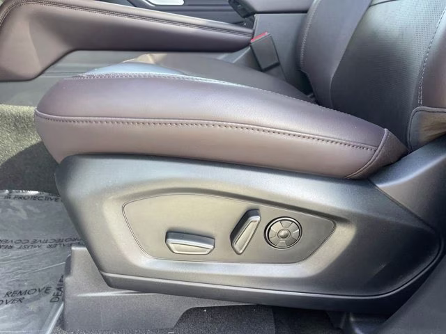 2026 Agate Black Metallic Ford Explorer Platinum 4X4 SUV