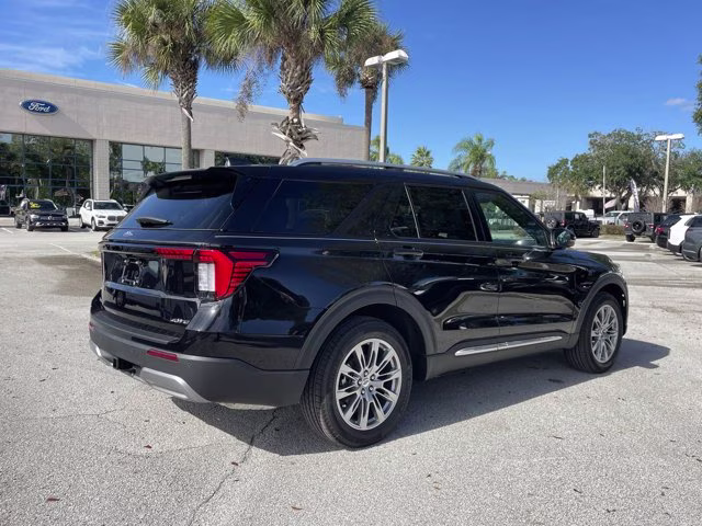 2026 Agate Black Metallic Ford Explorer Platinum 4X4 SUV
