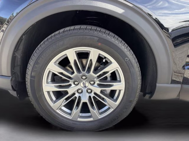 2026 Agate Black Metallic Ford Explorer Platinum 4X4 SUV