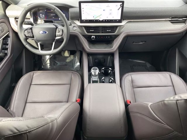 2026 Agate Black Metallic Ford Explorer Platinum 4X4 SUV