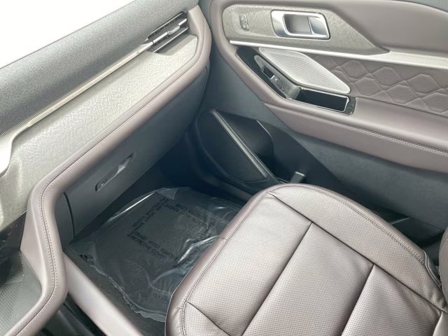 2026 Agate Black Metallic Ford Explorer Platinum 4X4 SUV