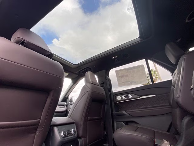 2026 Agate Black Metallic Ford Explorer Platinum 4X4 SUV