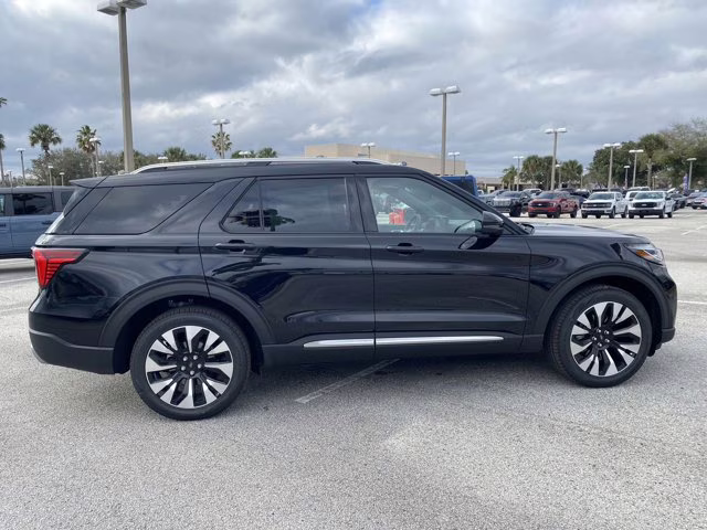 2026 Agate Black Metallic Ford Explorer Platinum 4X4 SUV