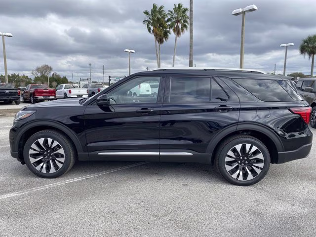 2026 Agate Black Metallic Ford Explorer Platinum 4X4 SUV