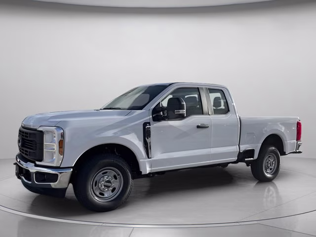 2026 Oxford White Ford Super Duty F-350 SRW XL RWD Truck