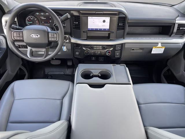 2026 Oxford White Ford Super Duty F-350 SRW XL RWD Truck