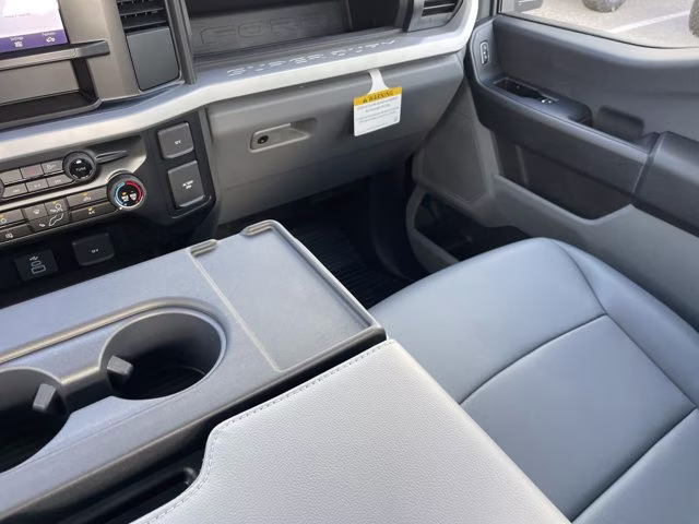 2026 Oxford White Ford Super Duty F-350 SRW XL RWD Truck