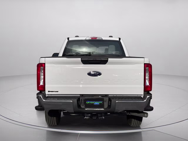 2026 Oxford White Ford Super Duty F-350 SRW XL RWD Truck