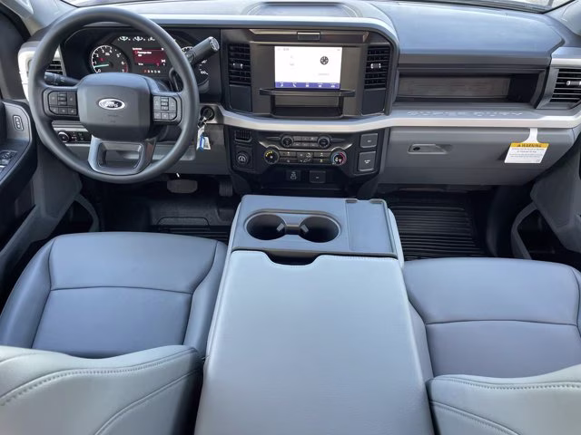 2026 Oxford White Ford Super Duty F-350 SRW XL RWD Truck