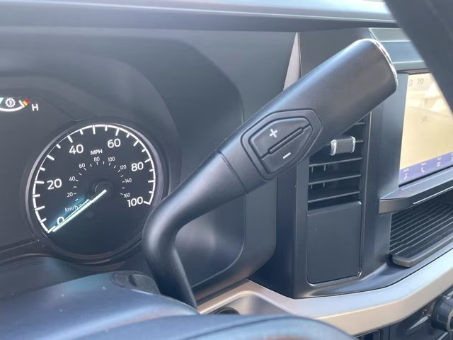 2026 Oxford White Ford Super Duty F-350 SRW XL RWD Truck