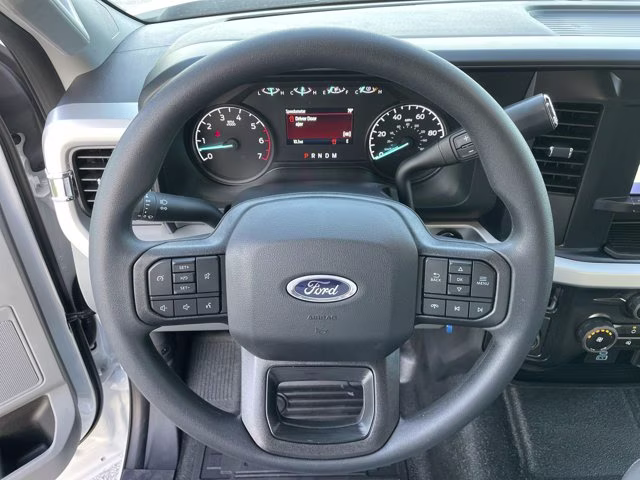 2026 Oxford White Ford Super Duty F-350 SRW XL RWD Truck