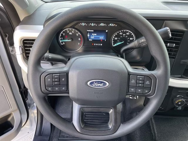 2026 Oxford White Ford Super Duty F-350 SRW XL RWD Truck