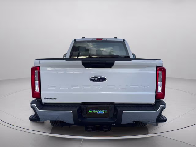 2026 Oxford White Ford Super Duty F-350 SRW XL RWD Truck