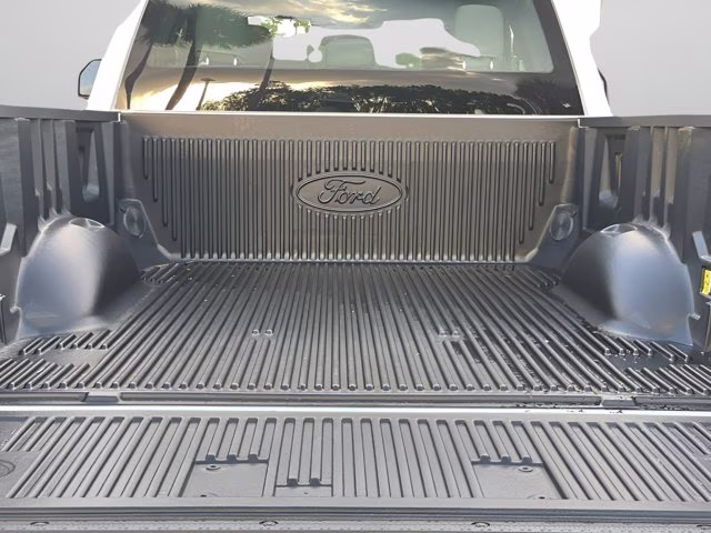 2026 Oxford White Ford Super Duty F-350 SRW XL RWD Truck