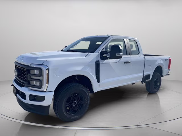 2026 Oxford White Ford Super Duty F-350 SRW XL 4X4 Truck