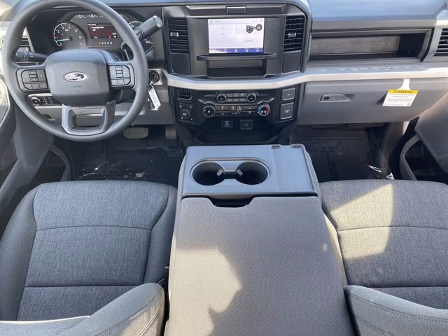 2026 Oxford White Ford Super Duty F-350 SRW XL 4X4 Truck