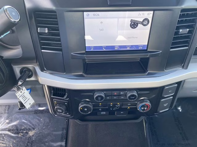 2026 Oxford White Ford Super Duty F-350 SRW XL 4X4 Truck