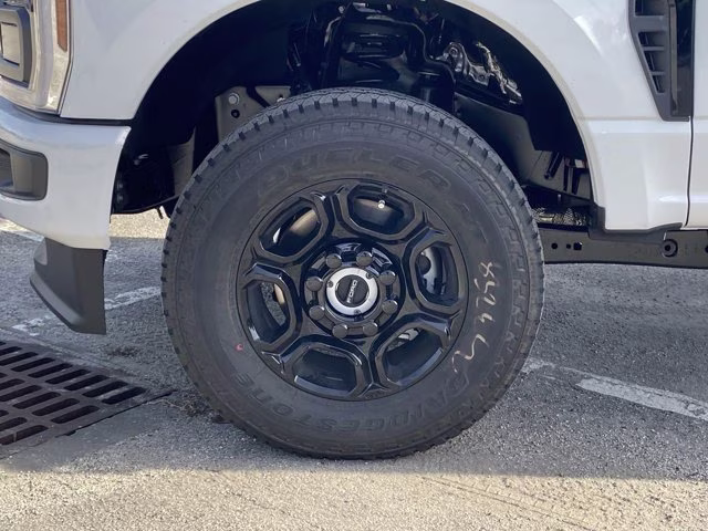 2026 Oxford White Ford Super Duty F-350 SRW XL 4X4 Truck
