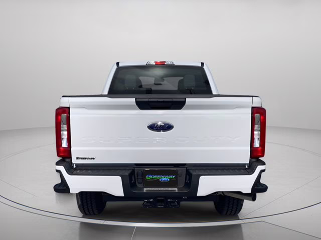 2026 Oxford White Ford Super Duty F-350 SRW XL 4X4 Truck