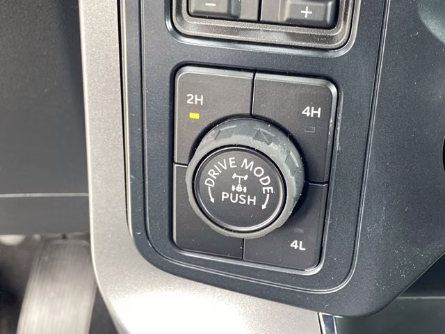 2026 Iconic Silver Metallic Ford F-150 XLT 4X4 Truck