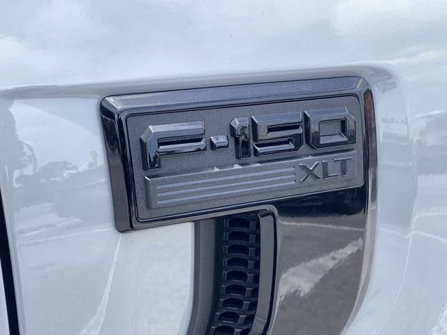 2026 Avalanche Ford F-150 XLT 4X4 Truck