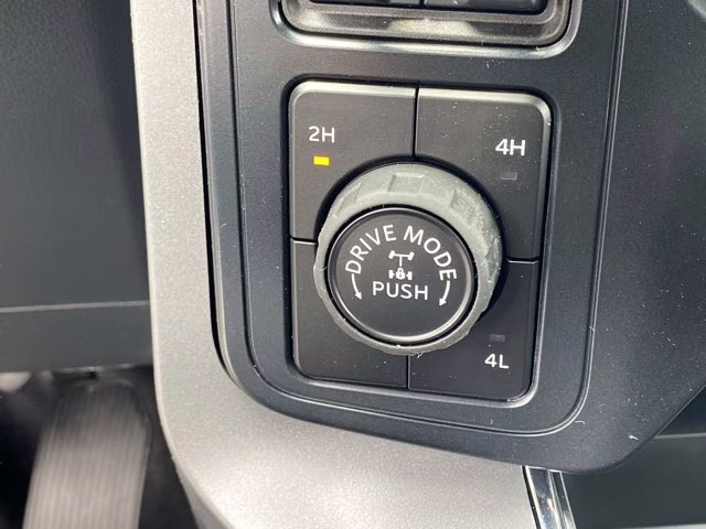 2026 Avalanche Ford F-150 XLT 4X4 Truck